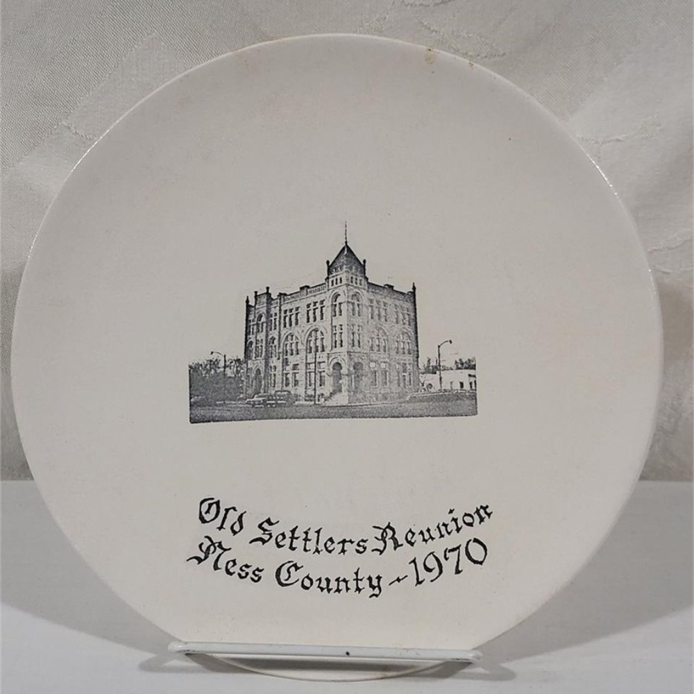 Vintage Collectible Plate